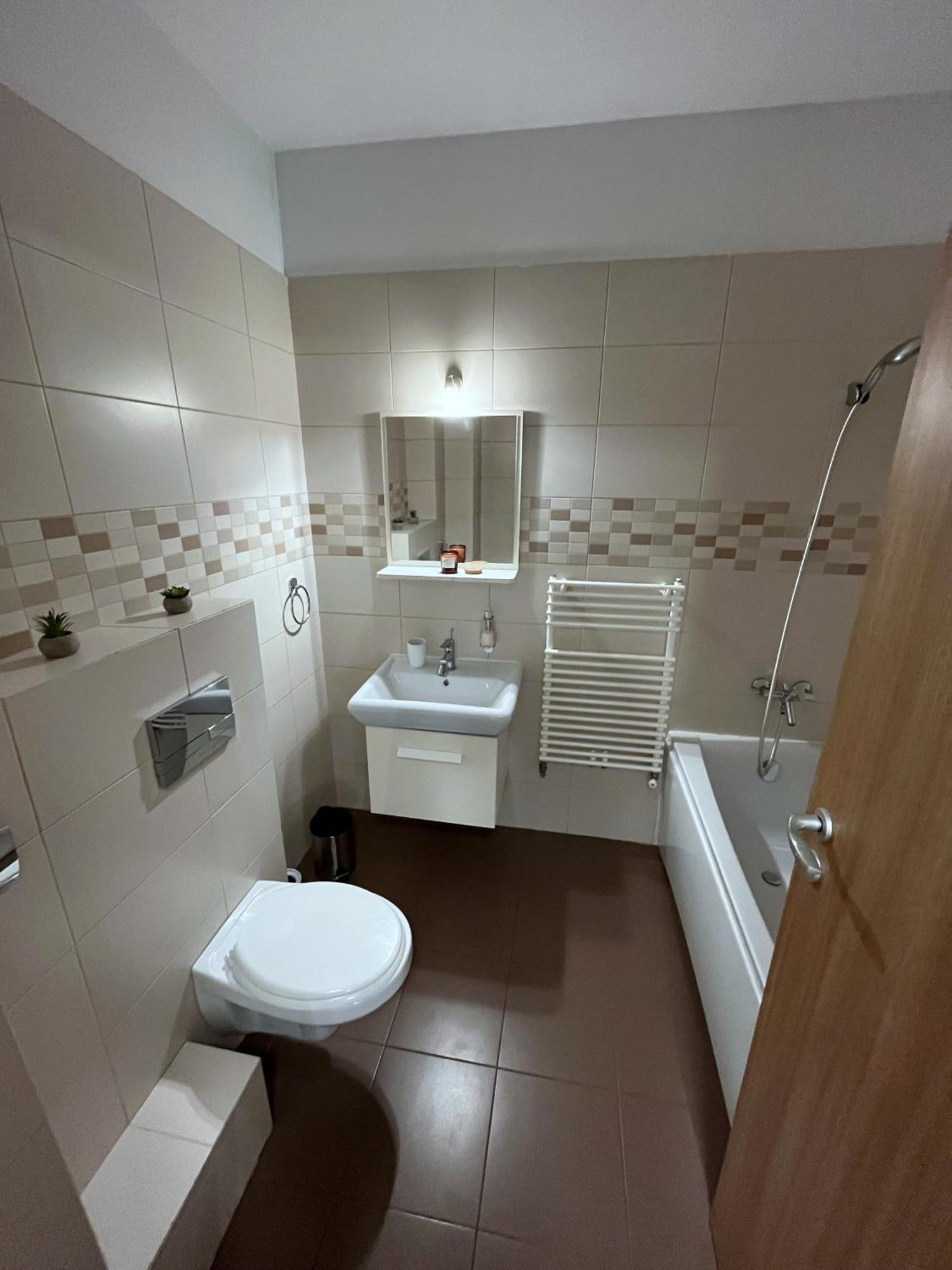 Appartement Rbc With Garden View And Parking